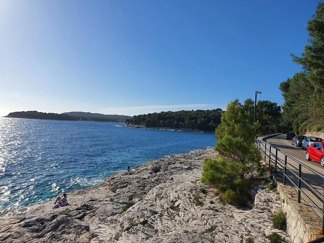 Lungomare Pula Apartment 0*,